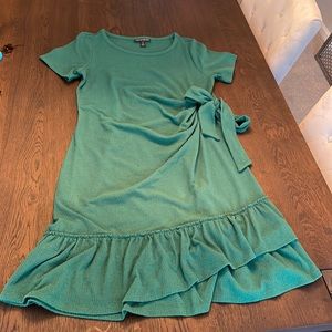 👗🤰Emerald green maternity dress